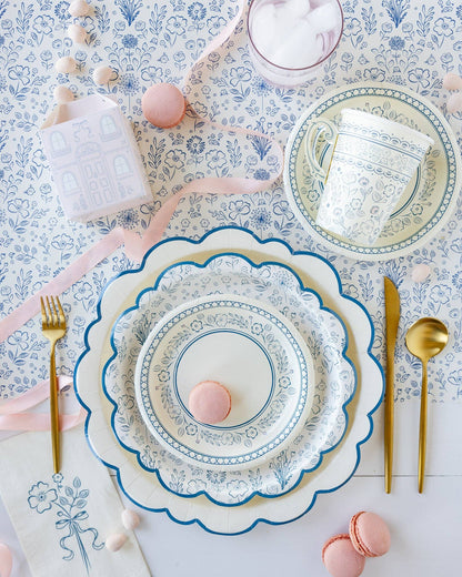 Pembroke Floral Dessert Plates
